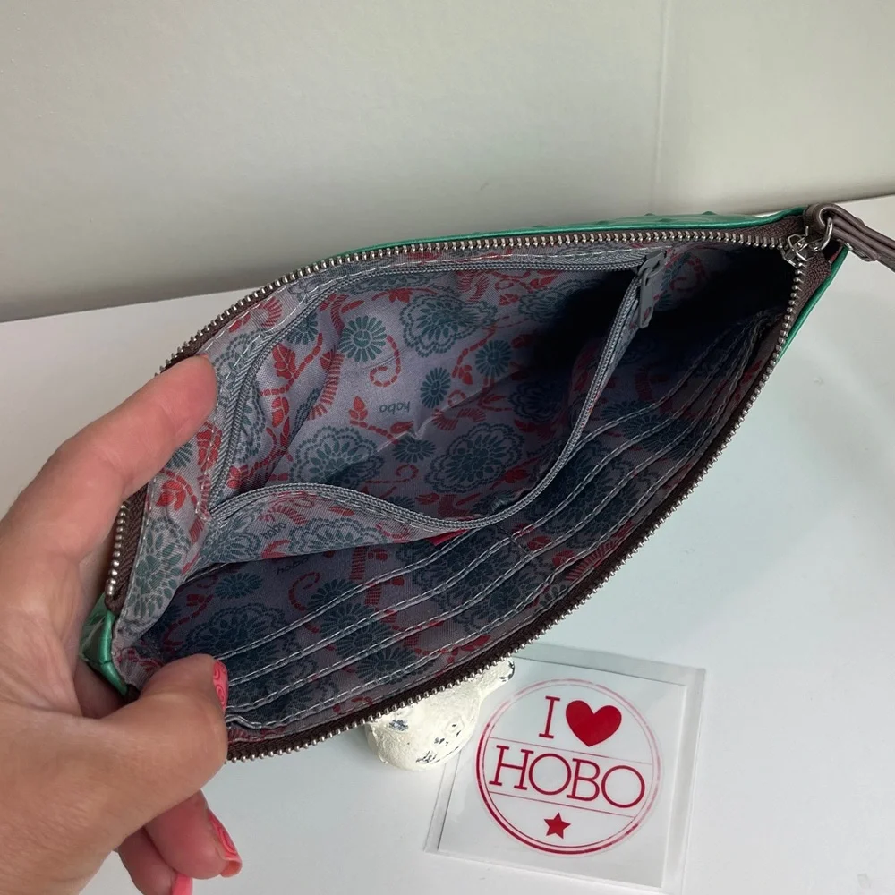 HOBO Vintage Jorden Clutch
